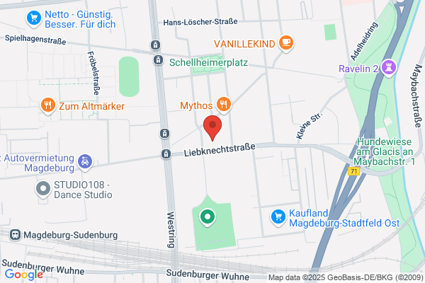 Helm Automobile am Westring
