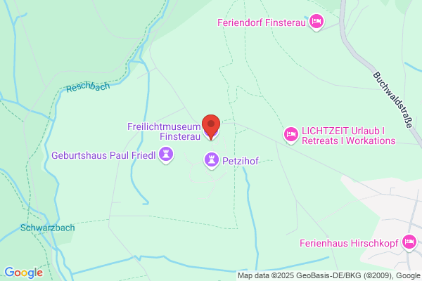 Freilichtmuseum Finserau Herzigs Museumsladl mit Cafe
