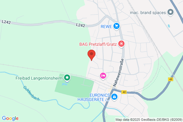 Berg im Bahnhof, Fachhandel f. Innenraum u. Fassadengestaltung Michael Berg, Malerfachbetrieb Adrian Poprawa