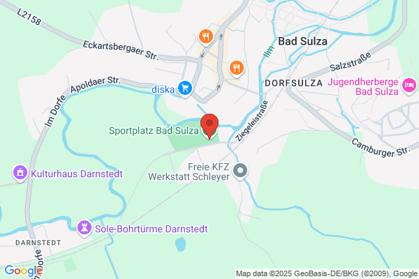 Am Sportplatz