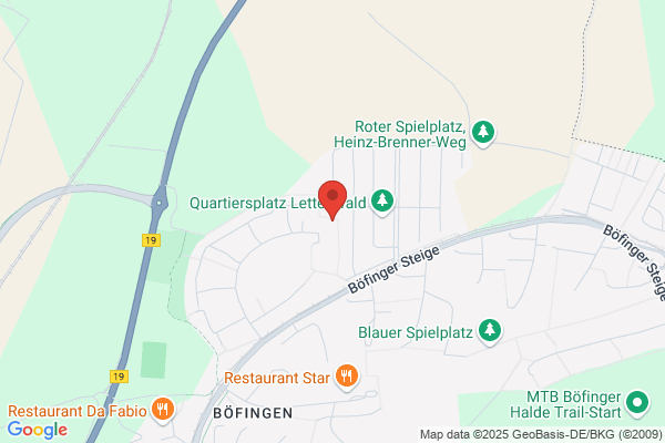 Zauberer und Liedermacher Tommy Reichle