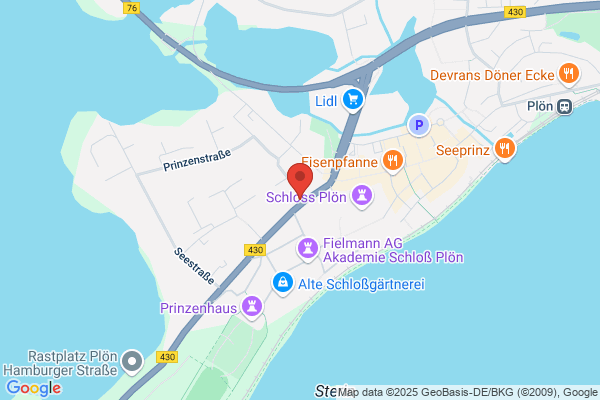 Itzehoer Versicherungen: Anke Barmwater
