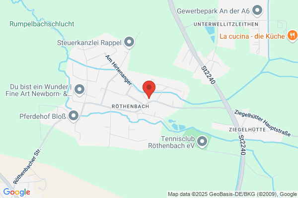 Versicherungsmaklerin Jansen