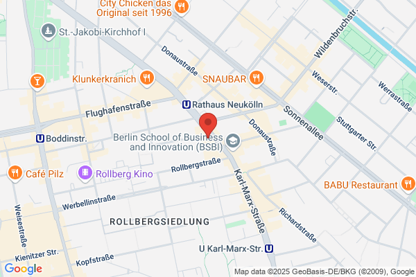 Fitness-Center und Frauen Fitniss Triple Nine