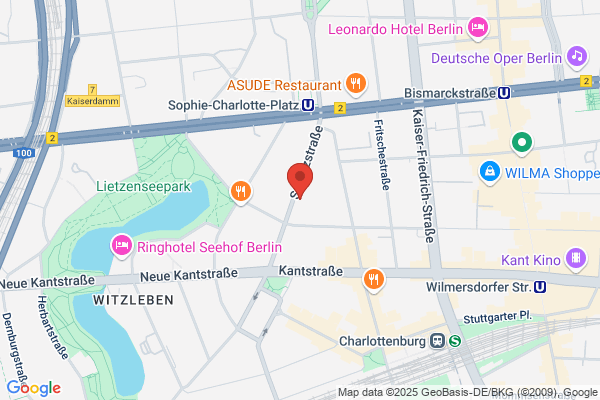 Second Hand Designer im "Zweites Fenster" Berlin Charlottenburg