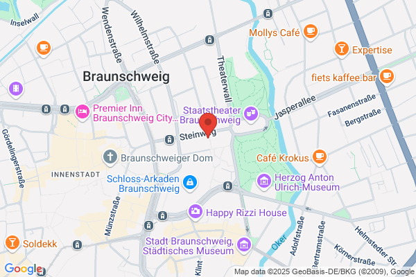 Wüstenrot Bausparkasse: Selma Adigüzel