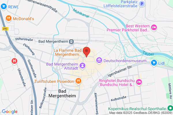 Eis und Kaffee im Johanniterhof