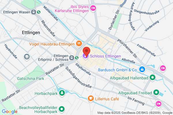 Visagistin und Hairstylistin Simone Rauser