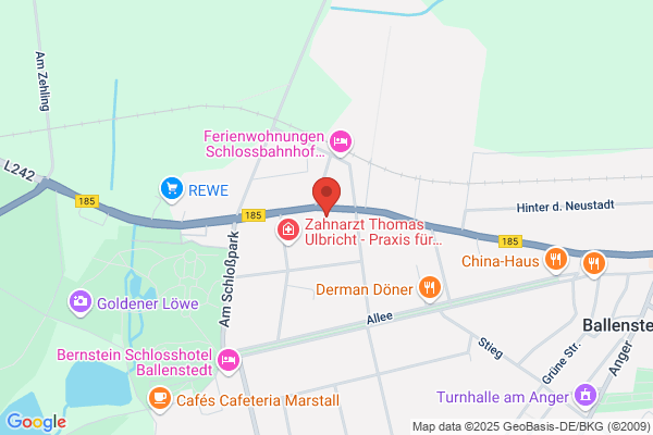 Kath. Pfarramt, Hl. Familie mit St. Barbara