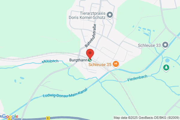 Zum Bahnhof