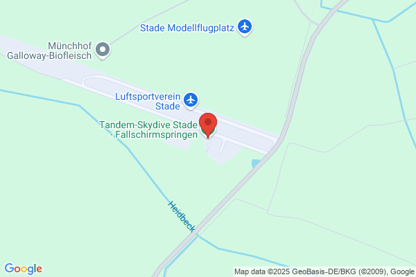 Fallschirm-Tandemspringen bei Tandem-Skydive Stade