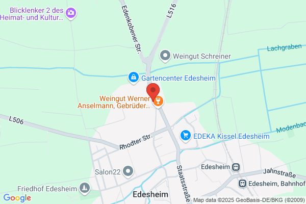 Die Brunnenterasse im Weingut Anselmann