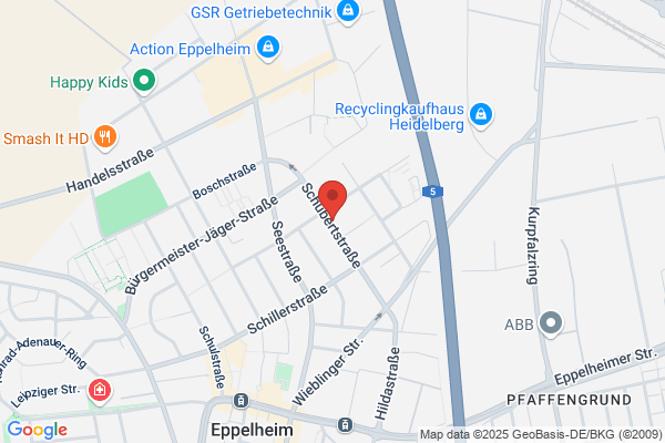 Dipl.-Übersetzerin Violaine Munkes