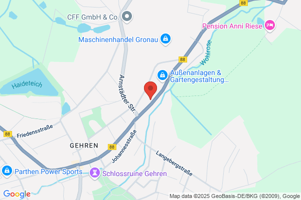 Jacksch Chris Holzzäune, Schnitt u. Brennholz