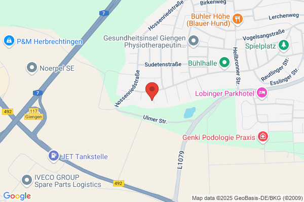 Kosmetik Pia Klöpfer und Gertraud Gruber