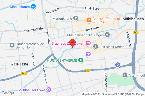 ERGO Versicherung Marleen May