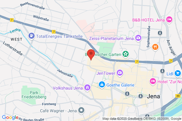 Mobile Friseurmeisterin Theres Henniger