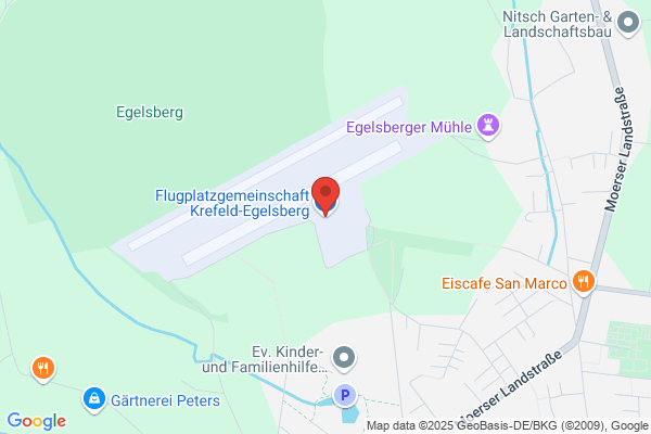 Am Flugplatz
