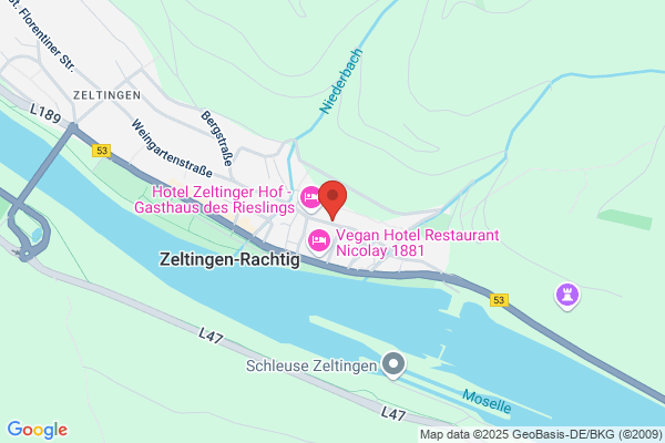 Wolfgang Kolzem, Gästehaus "Kayetan"